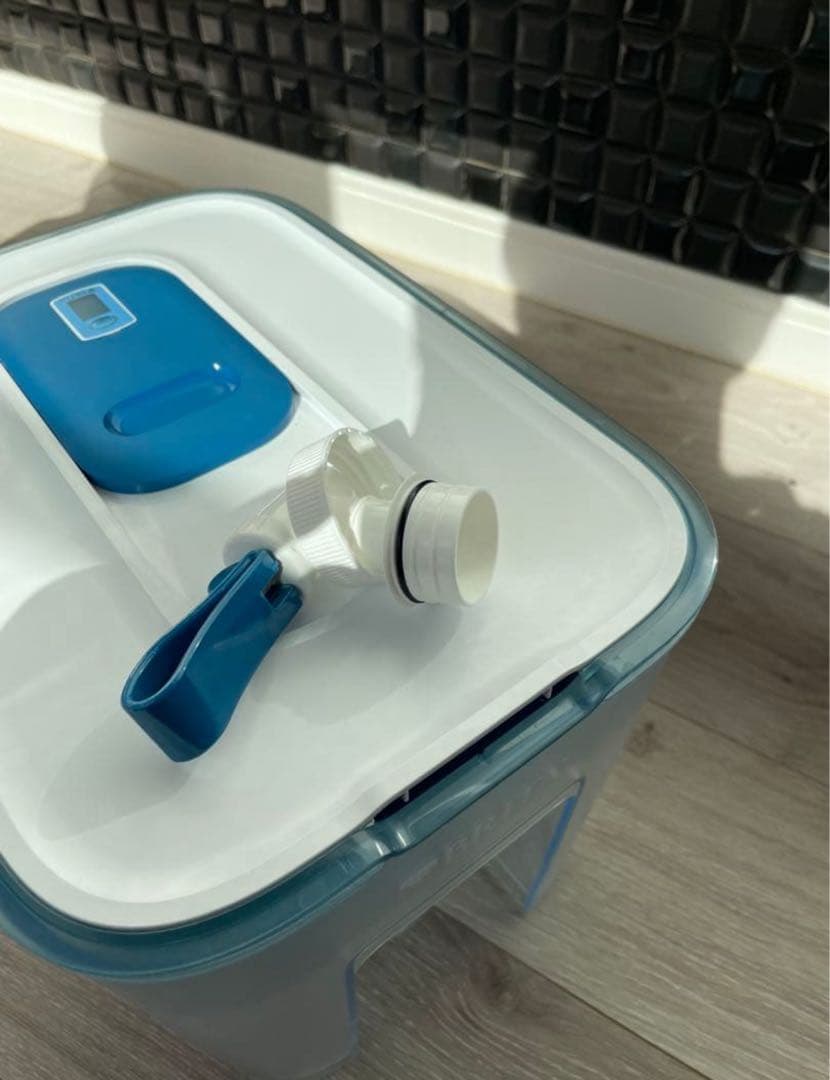 【ウダ】BRITA 浄水器カートリッジ用容器　本体