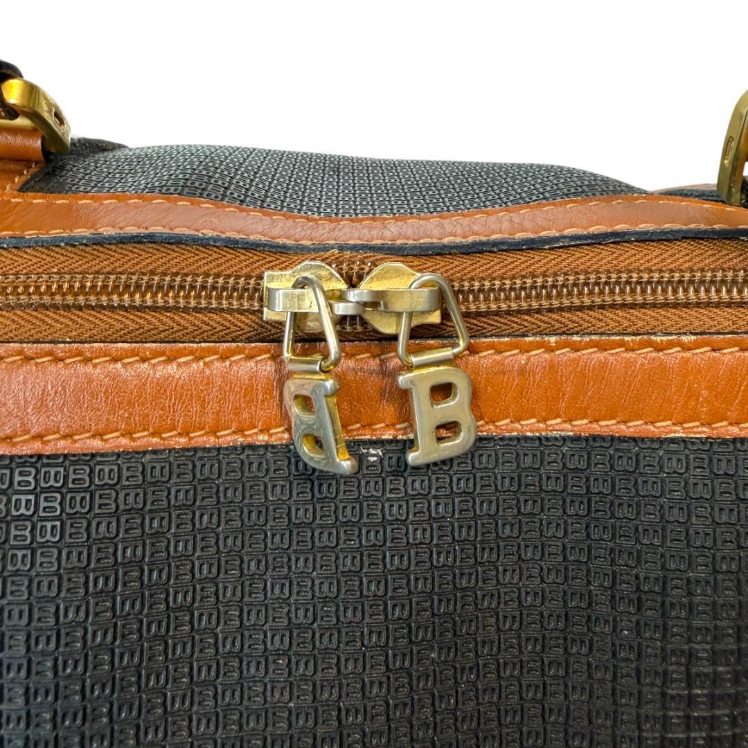 良品 BALLY 3296 ボストンバッグ Bロゴ エンボス加工 バリー 旅行