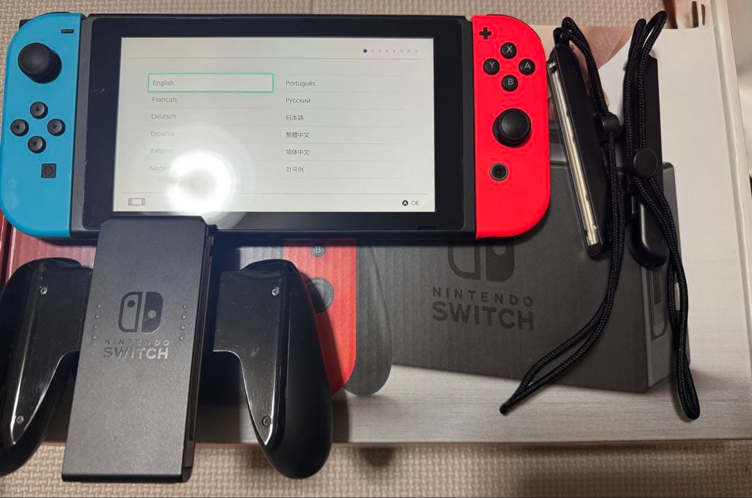 【中古品】Nintendo Switch 本体 青/赤 【一部ジャンク】