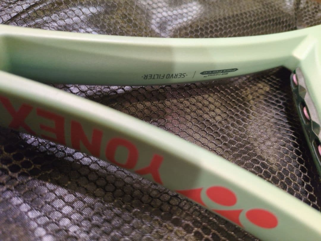 YONEX PERCEPT 100/ヨネックス　パーセプト100