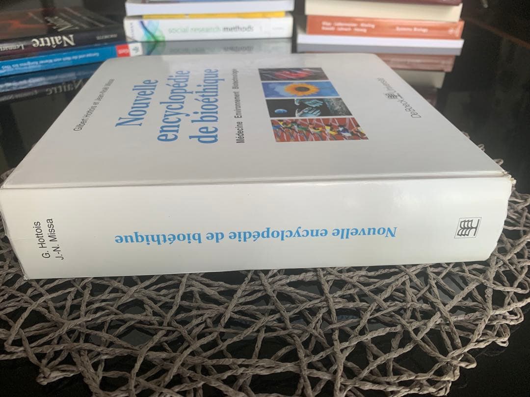 Nouvelle encyclopédie de bioéthique