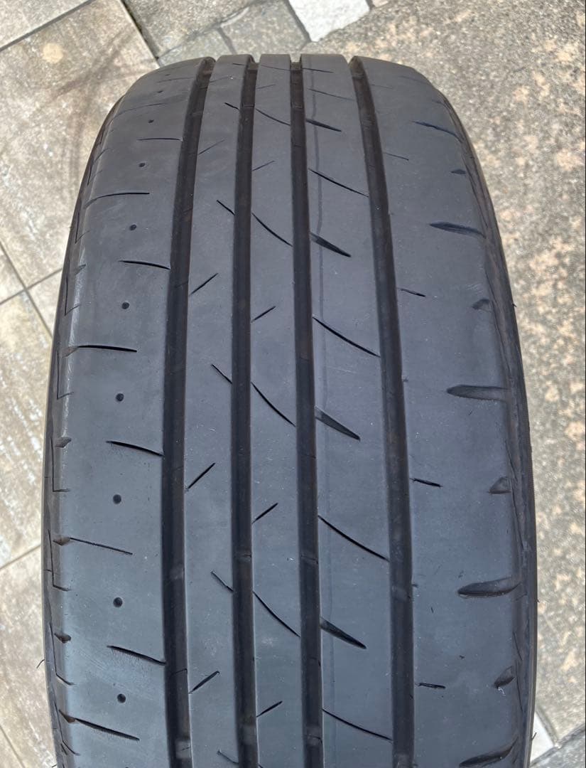 ブリヂストン Playz PX-RVⅡ 225/45R18 95W 4本
