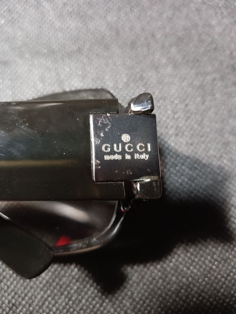 Gucci　グッチ　サングラス スモークレンズ