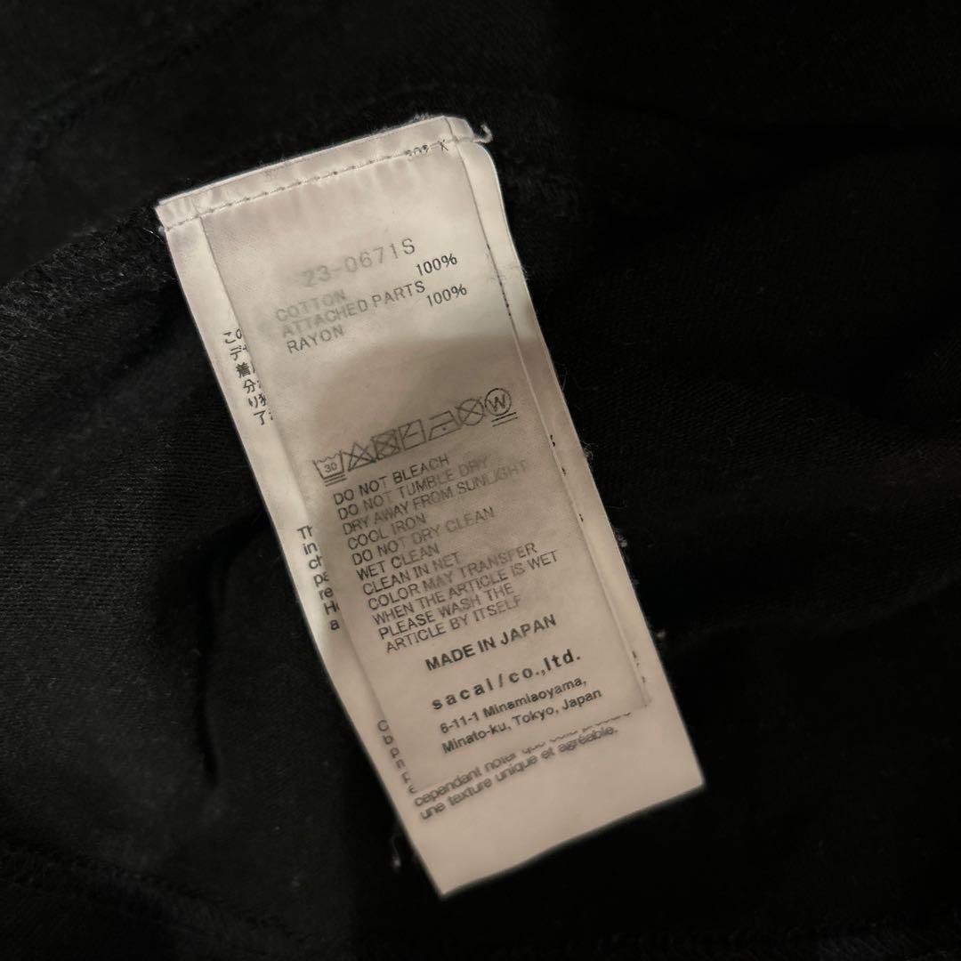 【美品】Sacai 高級半袖tシャツ 刺繍ロゴ 超希少 青山店限定 古着 XL