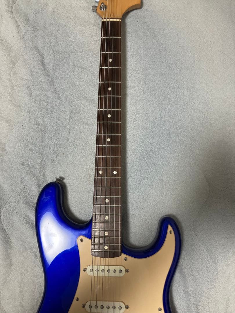 ギター SSH Stratocaster Squier Affinity