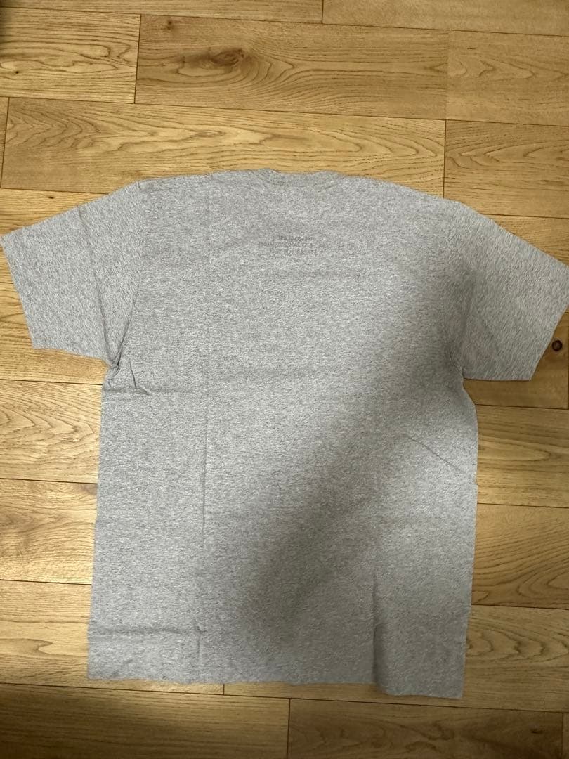 H*0様 supreme 釘グレー スクリューグラフィック Tシャツ　XL