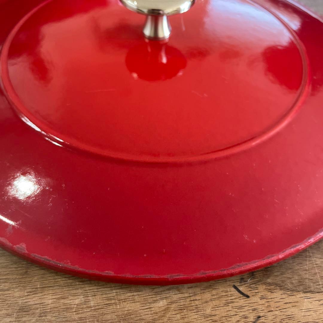 staub 鍋　24cm (週末のみこの値段)