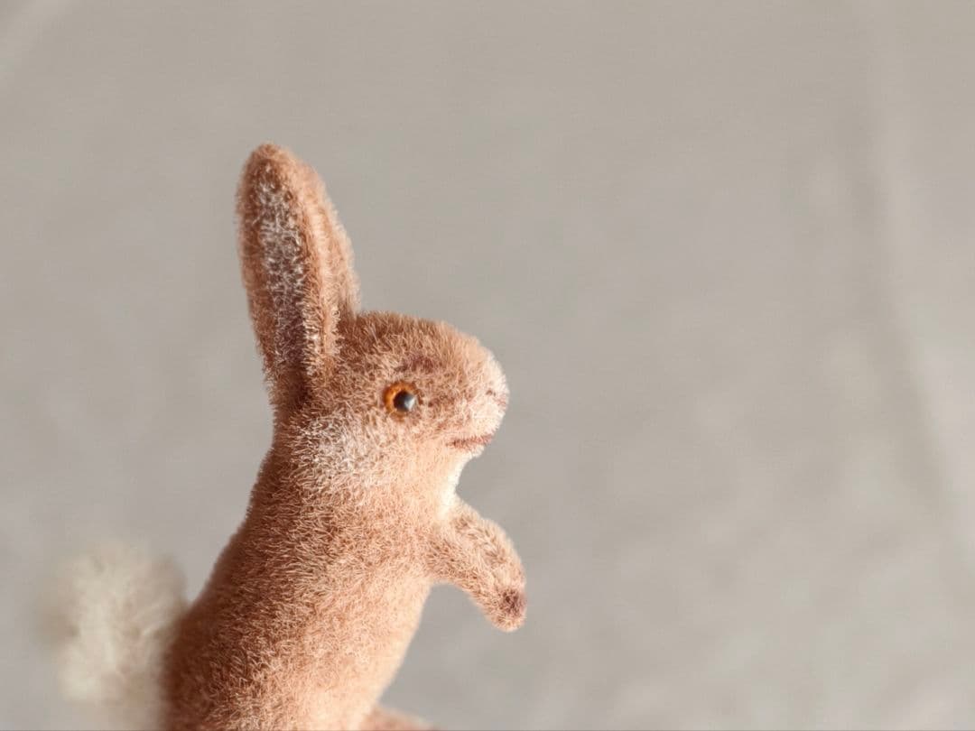 * vintage animal ୨୧ 立ち姿の 可愛い ウサちゃん