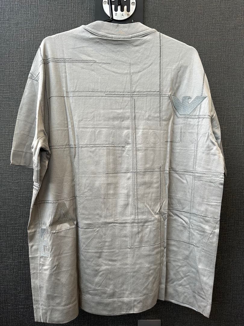 EMPORIO ARMANI グレー Tシャツ 新品タグ付き L