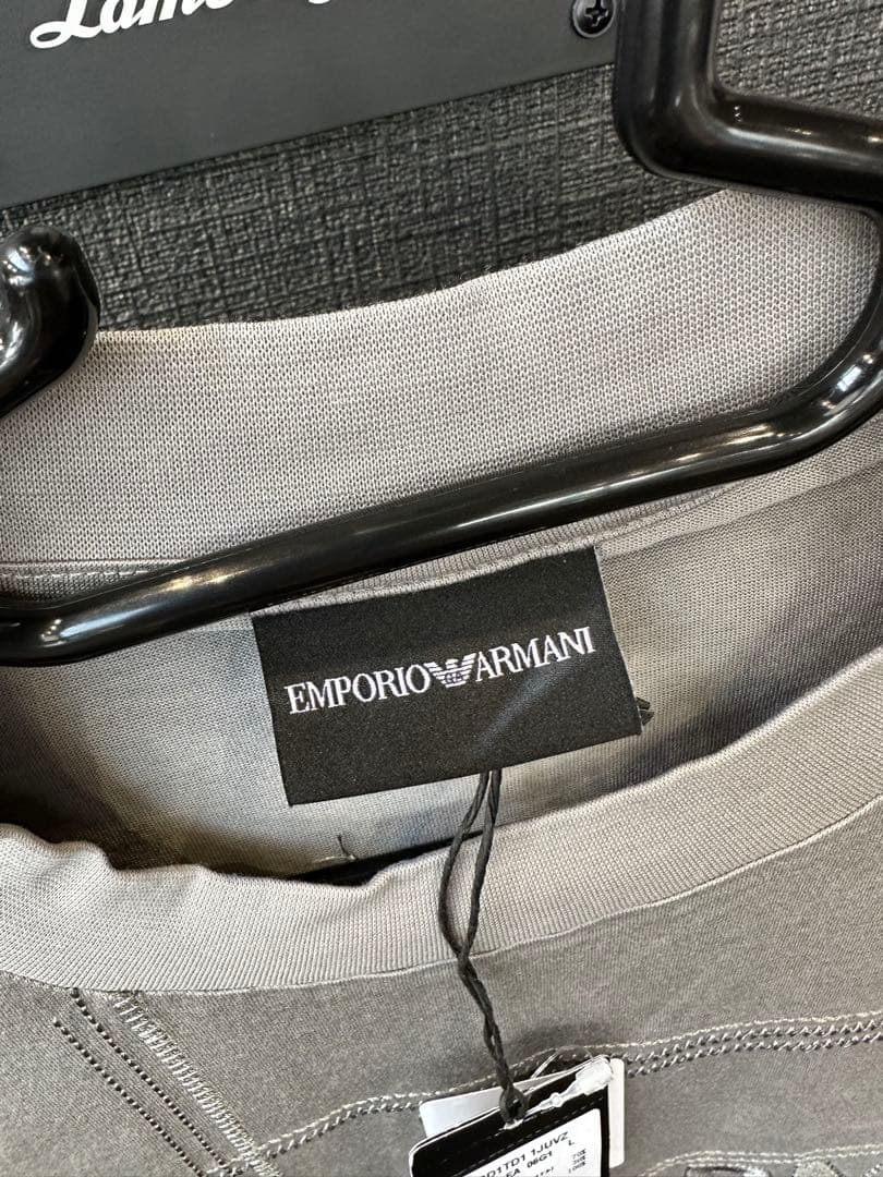 EMPORIO ARMANI グレー Tシャツ 新品タグ付き L