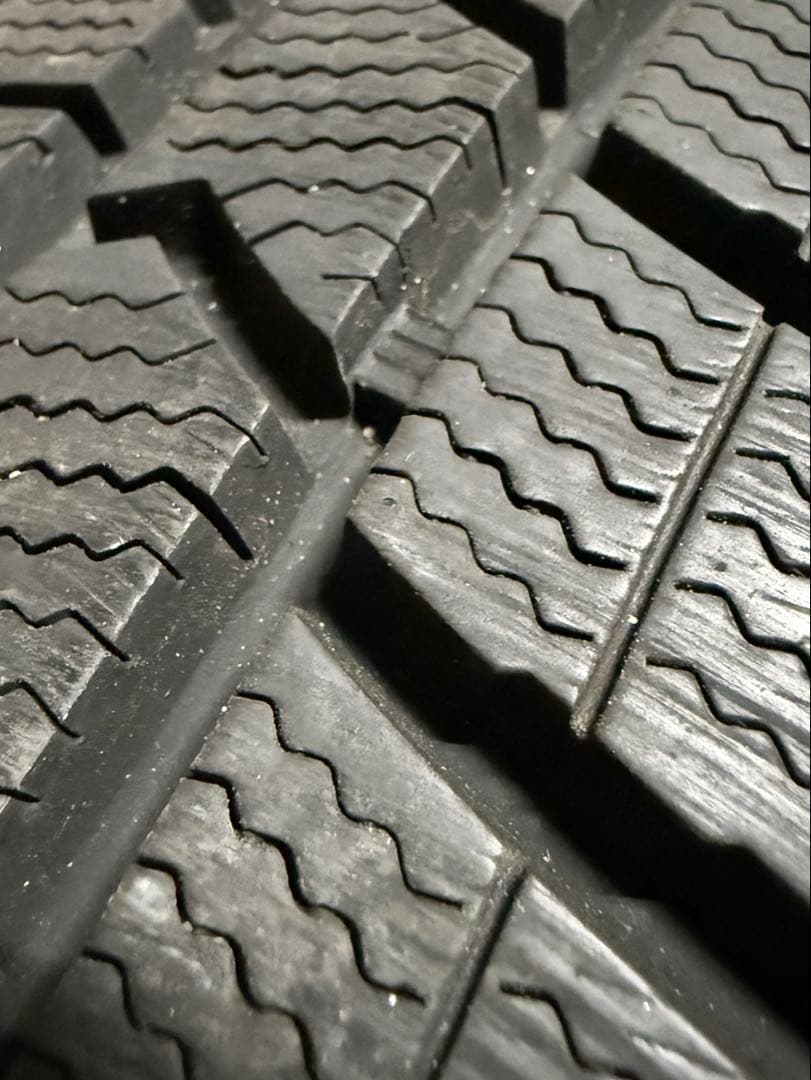CB① ダンロップ スタッドレス 185/60R15 2本 送料無料