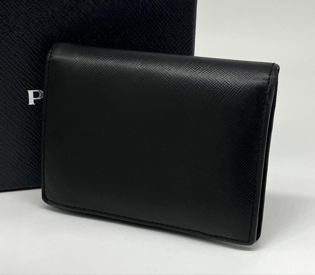 ⭐️ 美品 プラダ サフィアーノ メタル コンパクト 折り財布 ブラック 鑑定済