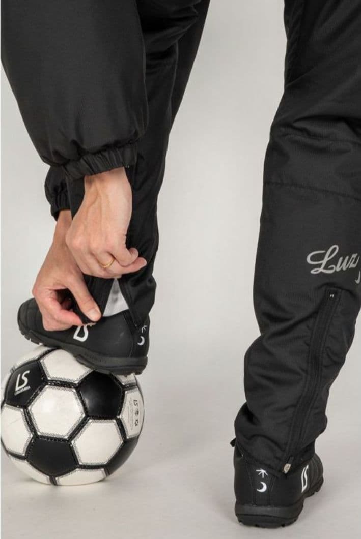 【本日セール期間中】ルースイソンブラ　中綿入りパンツ　ピステパンツ　Sサイズ