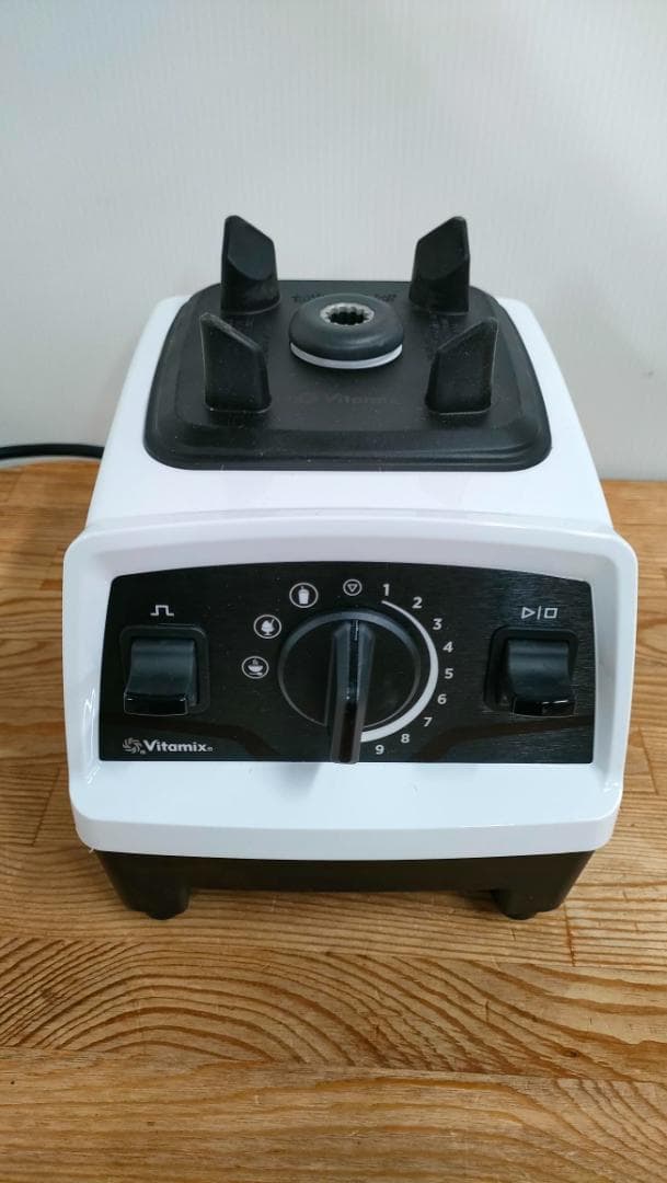【新品、未使用】バイタミックス　E520　保証書あり　1656