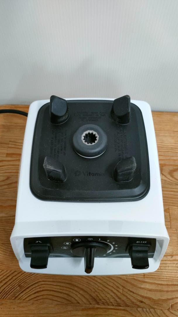 【新品、未使用】バイタミックス　E520　保証書あり　1656