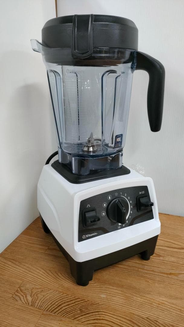 【新品、未使用】バイタミックス　E520　保証書あり　1656
