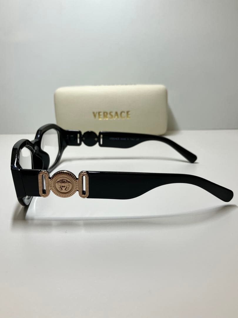ヴェルサーチ VERSACE メドゥーサ サングラス ケース付