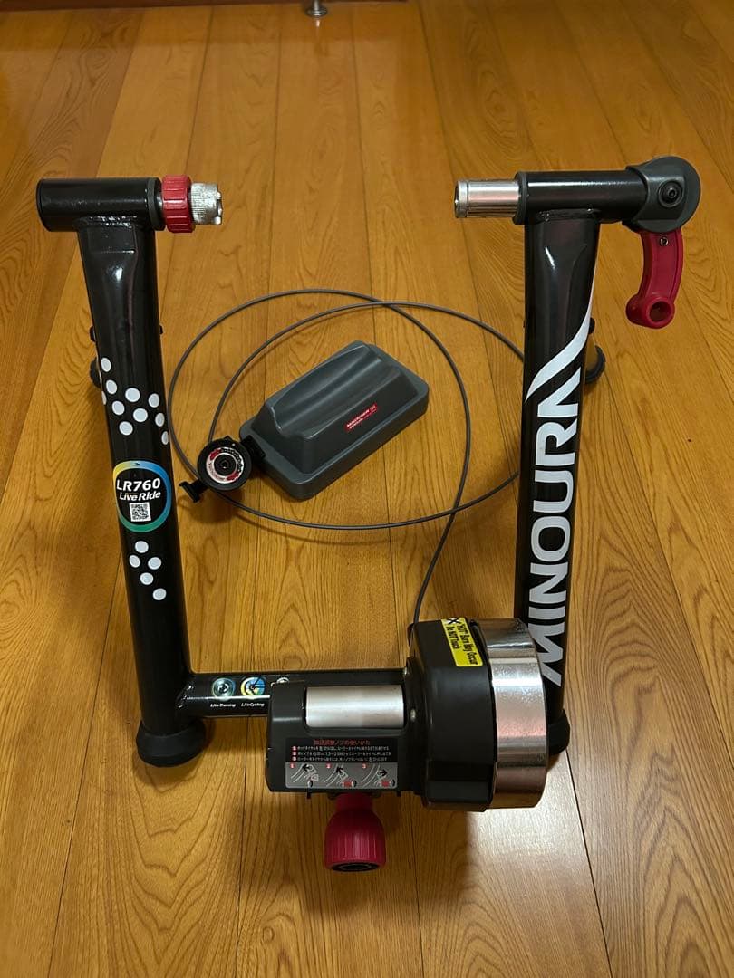 MINOURA LR760 固定ローラー台 マグネット式