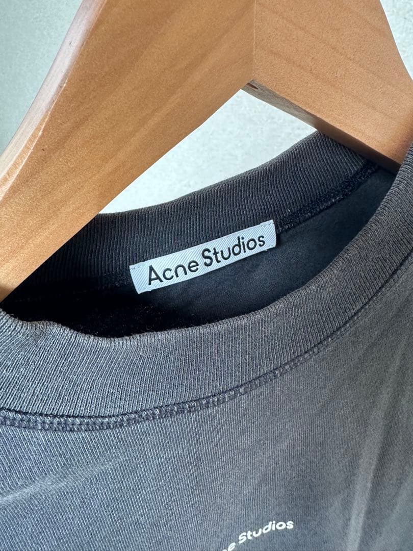 Acne Studios スタンプロゴTシャツ - リラックスフィット　Mサイズ