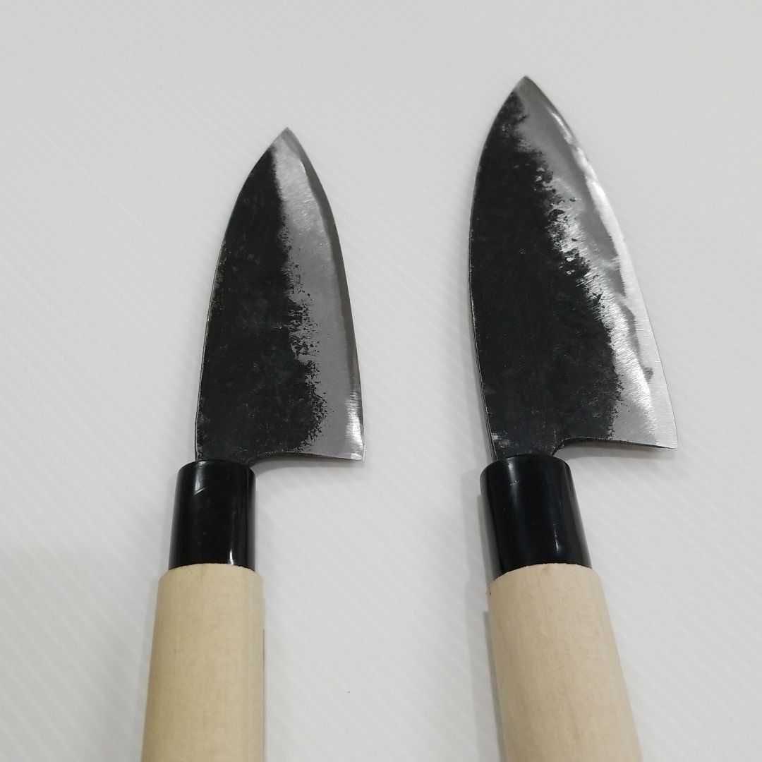 蚊焼包丁・三徳包丁黒打ち（中、小２本セット）