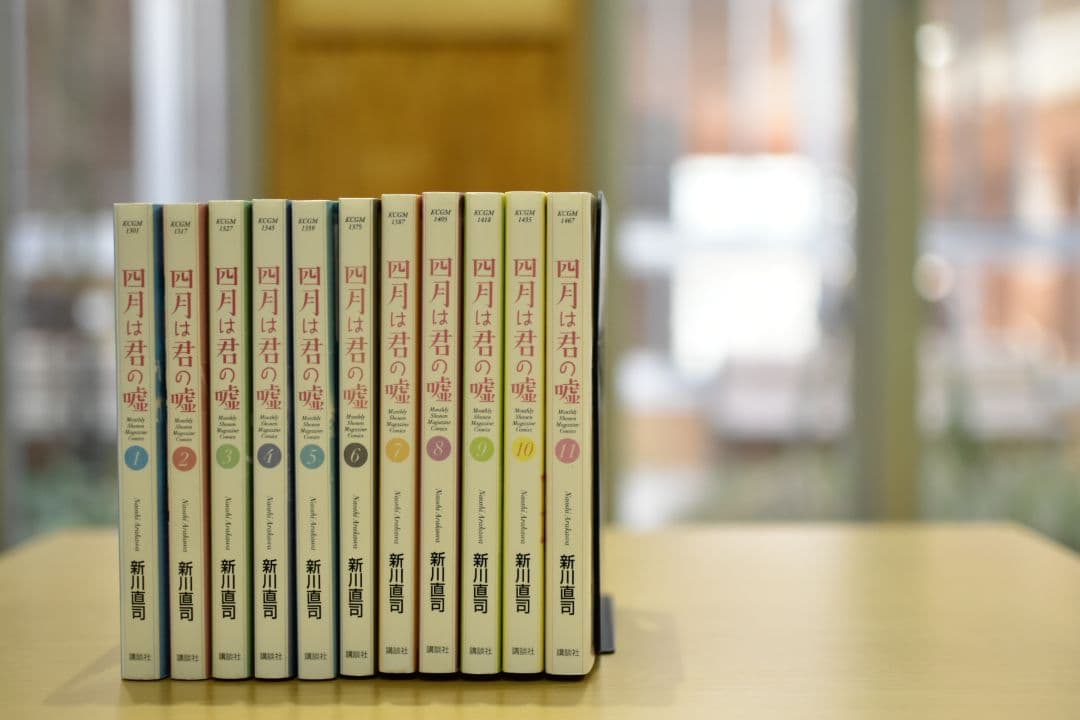 漫画まとめ売り72冊！ からかい上手のたかぎさん/疑似ハーレム/四月は君の嘘 他
