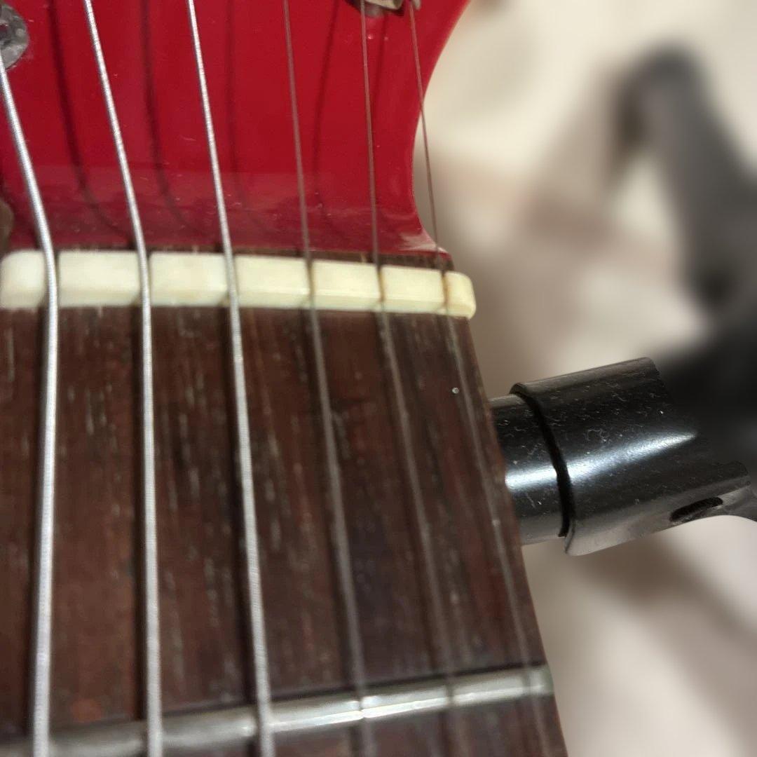 Fernandes zo-3レッドエレキギター