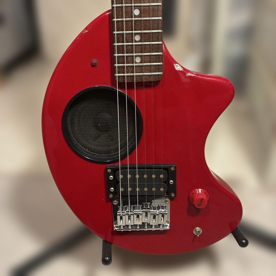 Fernandes zo-3レッドエレキギター