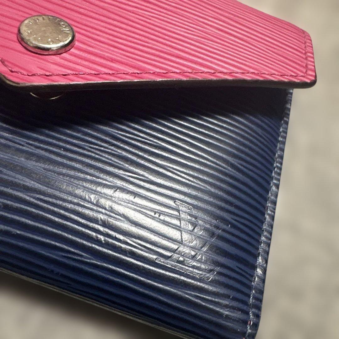 u*f様 LOUIS VUITTON ポルトフォイユ ヴィクトリーヌ財布