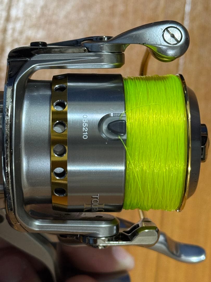 DAIWA ダイワ　03 トーナメント ISO Z 2500 LBD