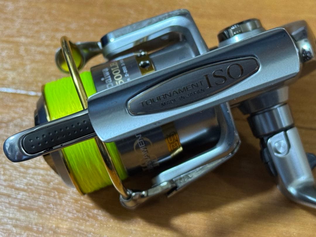 DAIWA ダイワ　03 トーナメント ISO Z 2500 LBD