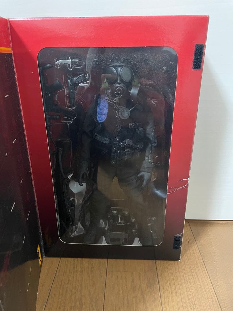 SAS フィギュア　メディコムトイ