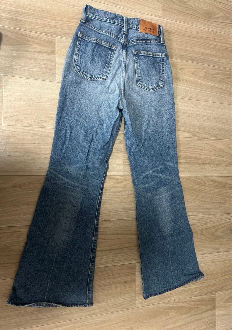美品【MOUSSY】 MVS FLAREデニム 25