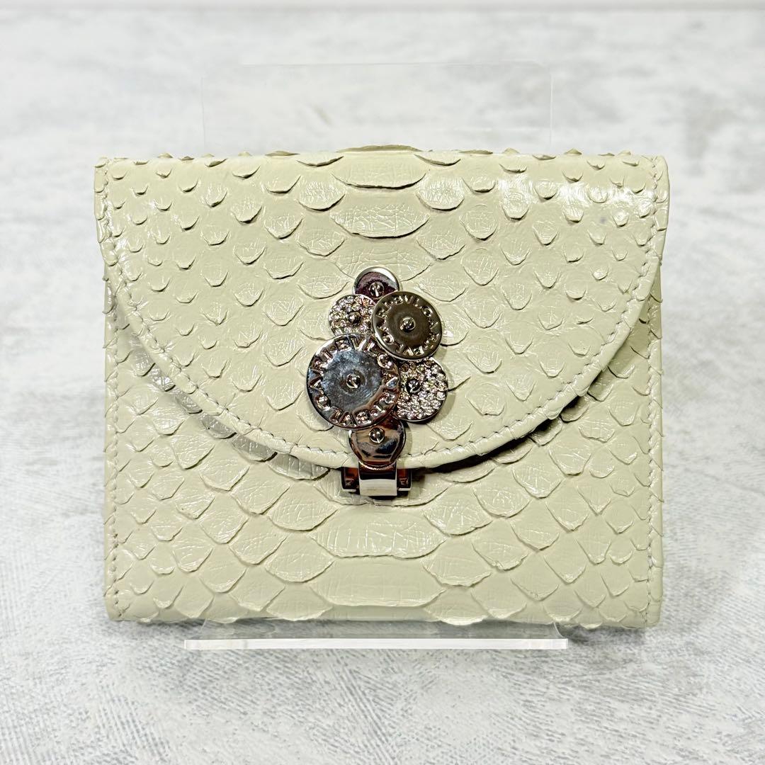 BVLGARI パイソンレザー 二つ折り財布 ホワイト Wホック 22
