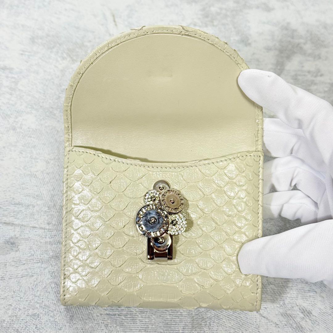 BVLGARI パイソンレザー 二つ折り財布 ホワイト Wホック 22