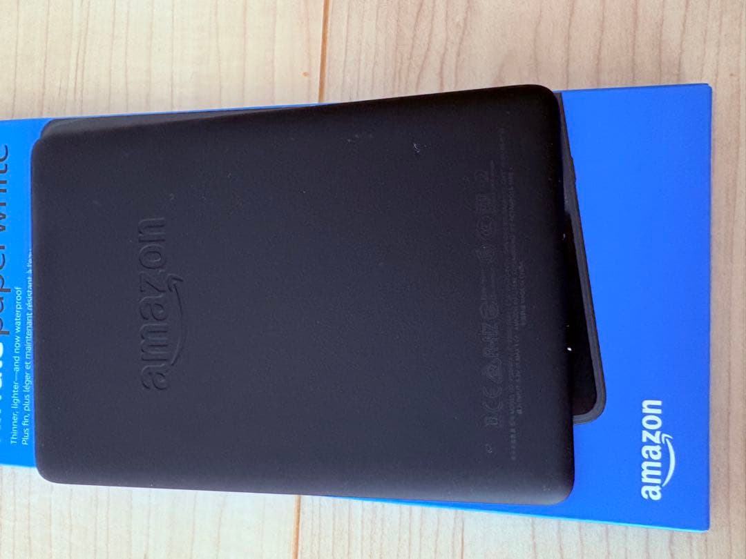 超美品 Kindle Paperwhite 8GB 保護フィルム貼付カバー付き