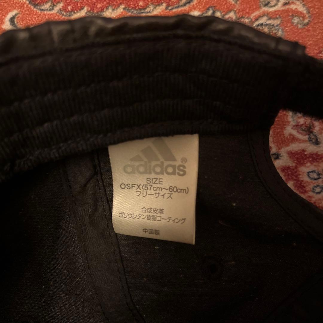 【00s old adidas】レア　レザーキャップ　フェイクレザー　古着