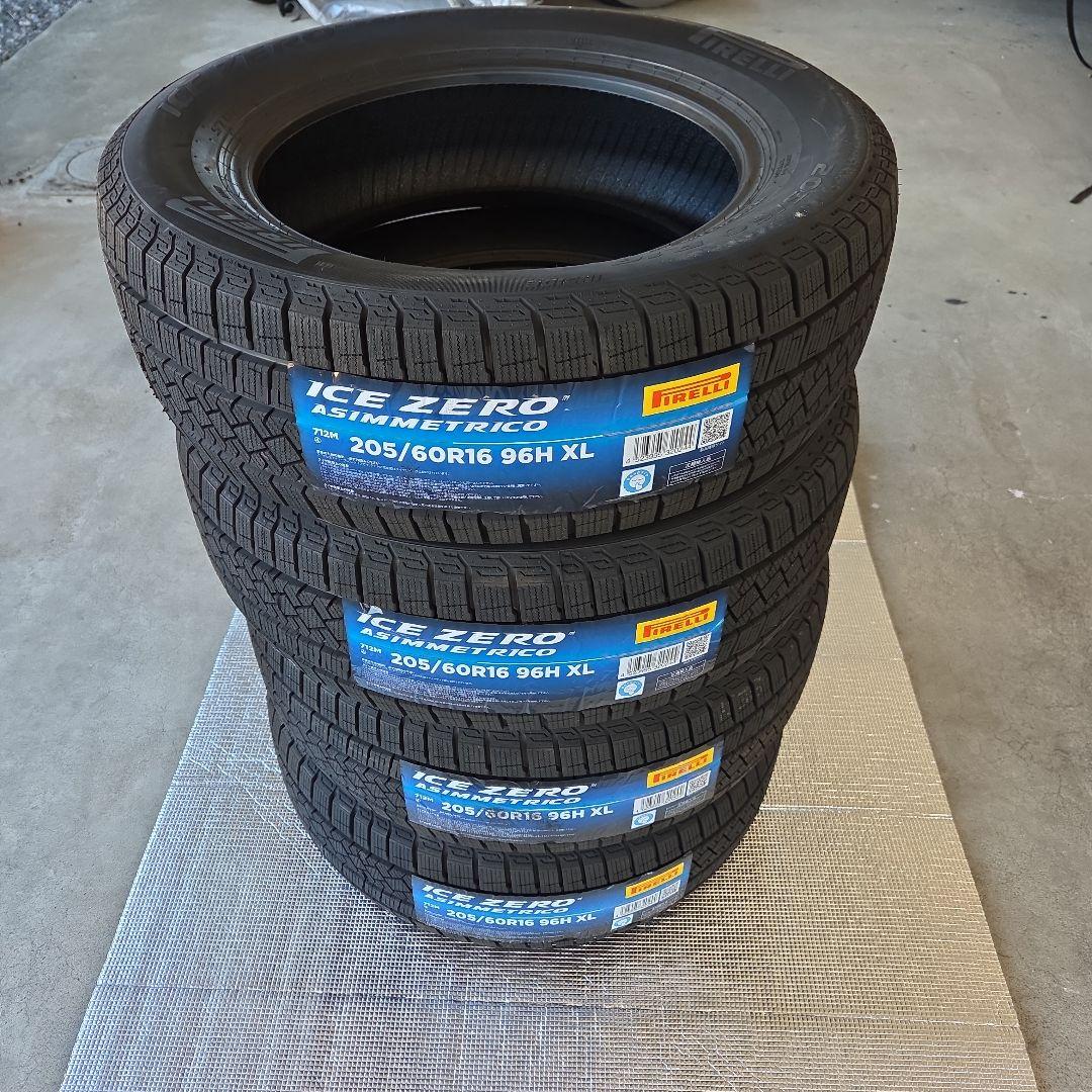 スタッドレス　205/60R16 ピレリ　新品４本セット