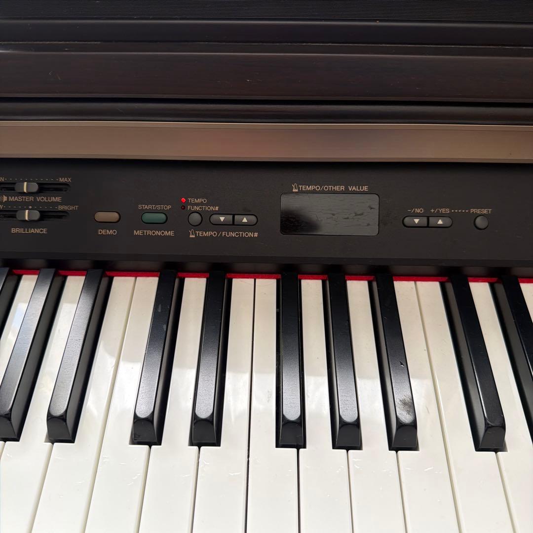 YAMAHA クラビノーバ　CLP-120 電子ピアノ　【現地引取り】