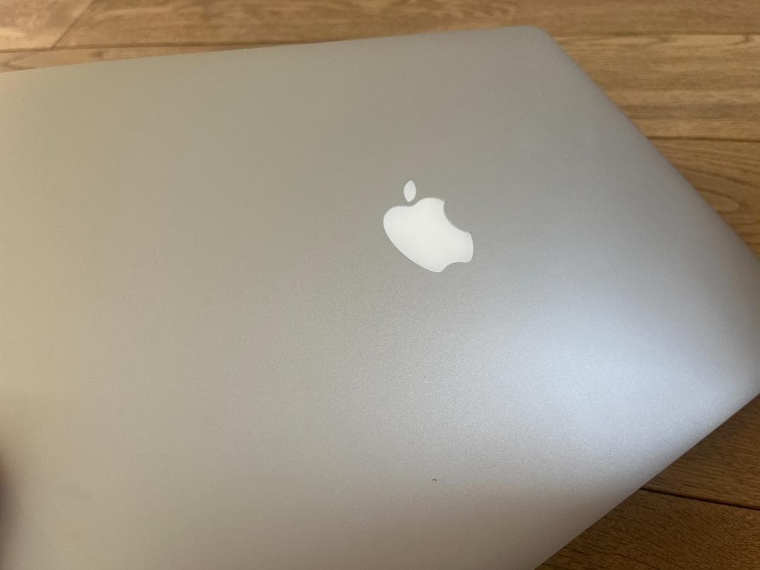 【ジャンク出品】Apple MacBookPro 2015 本体 充電器