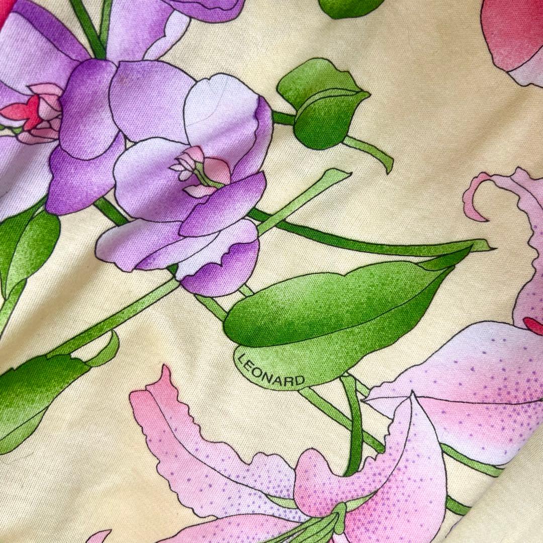インポート.JB様 美品　レオナール　カーディガン　トリムライン　花柄　黄色　M