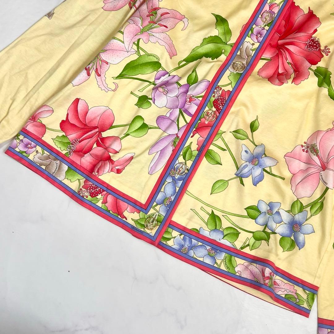 インポート.JB様 美品　レオナール　カーディガン　トリムライン　花柄　黄色　M