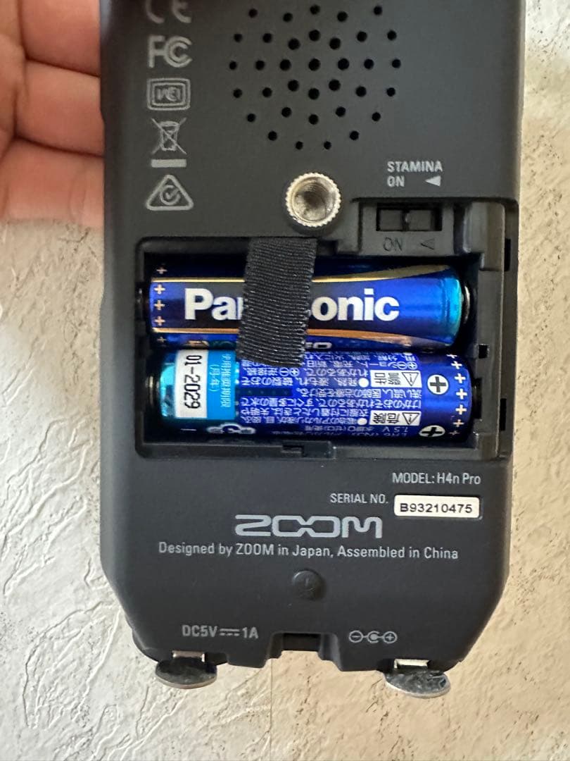 【SALE中！】Zoom H4n Pro ハンディレコーダー