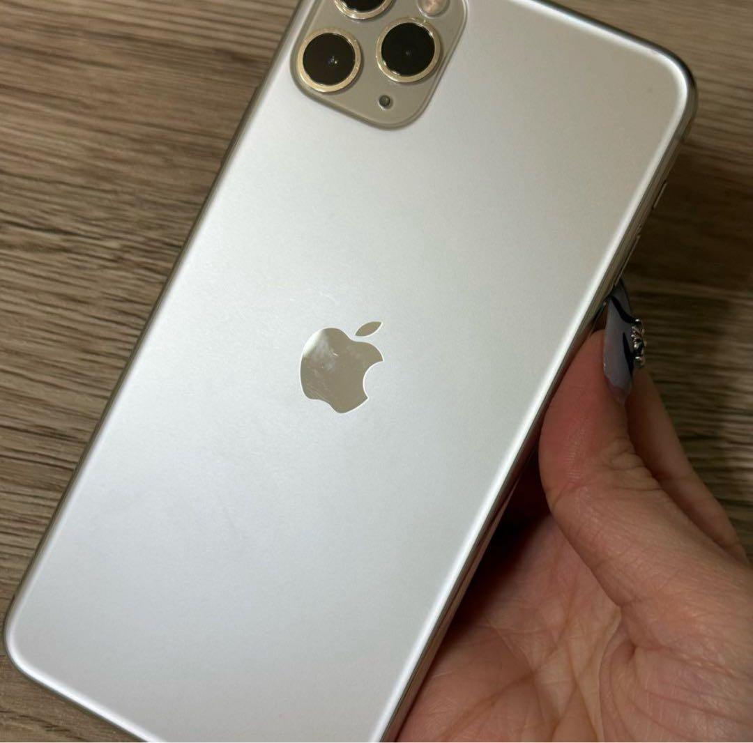 【美品】iPhone 11 Pro Max 512GB シルバー
