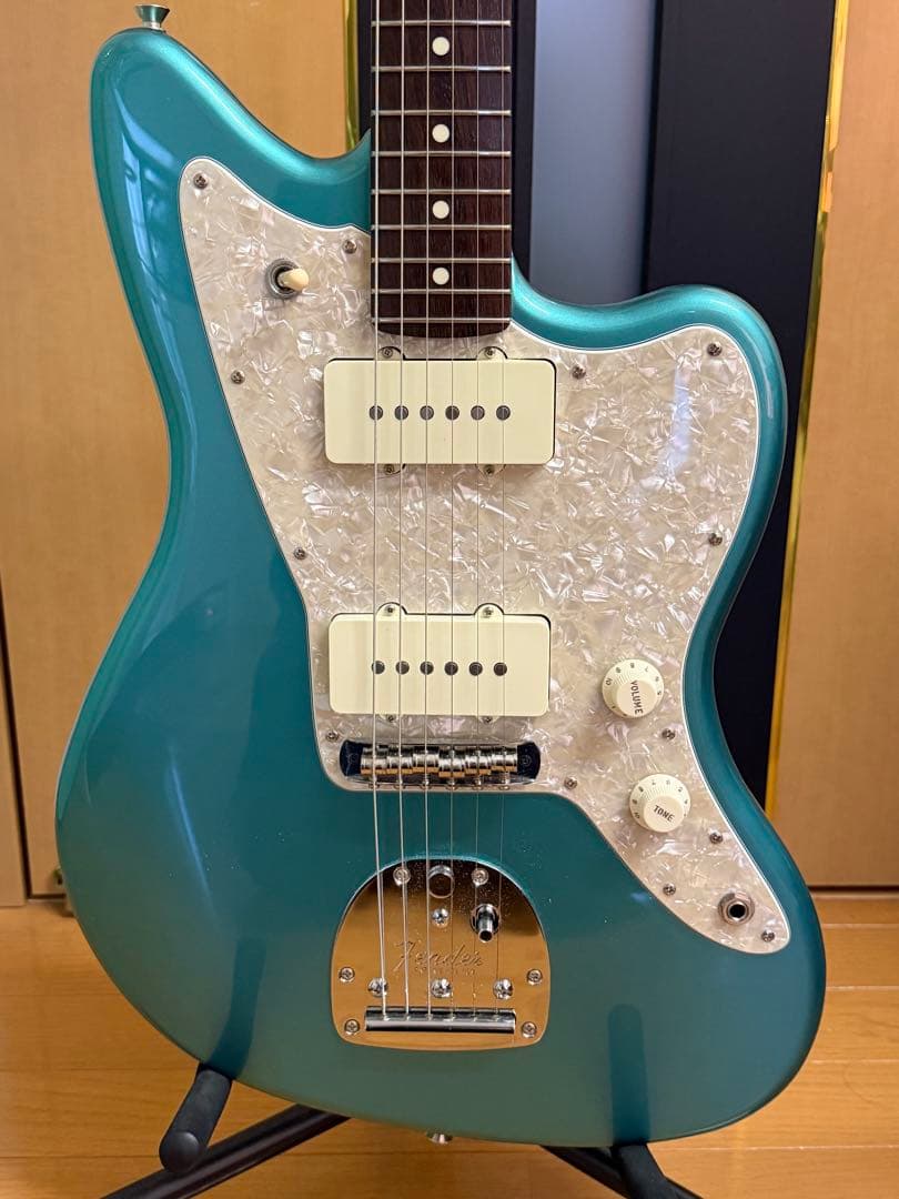 【値下げ】フェンダージャズマスターMade in Japan Hybrid II