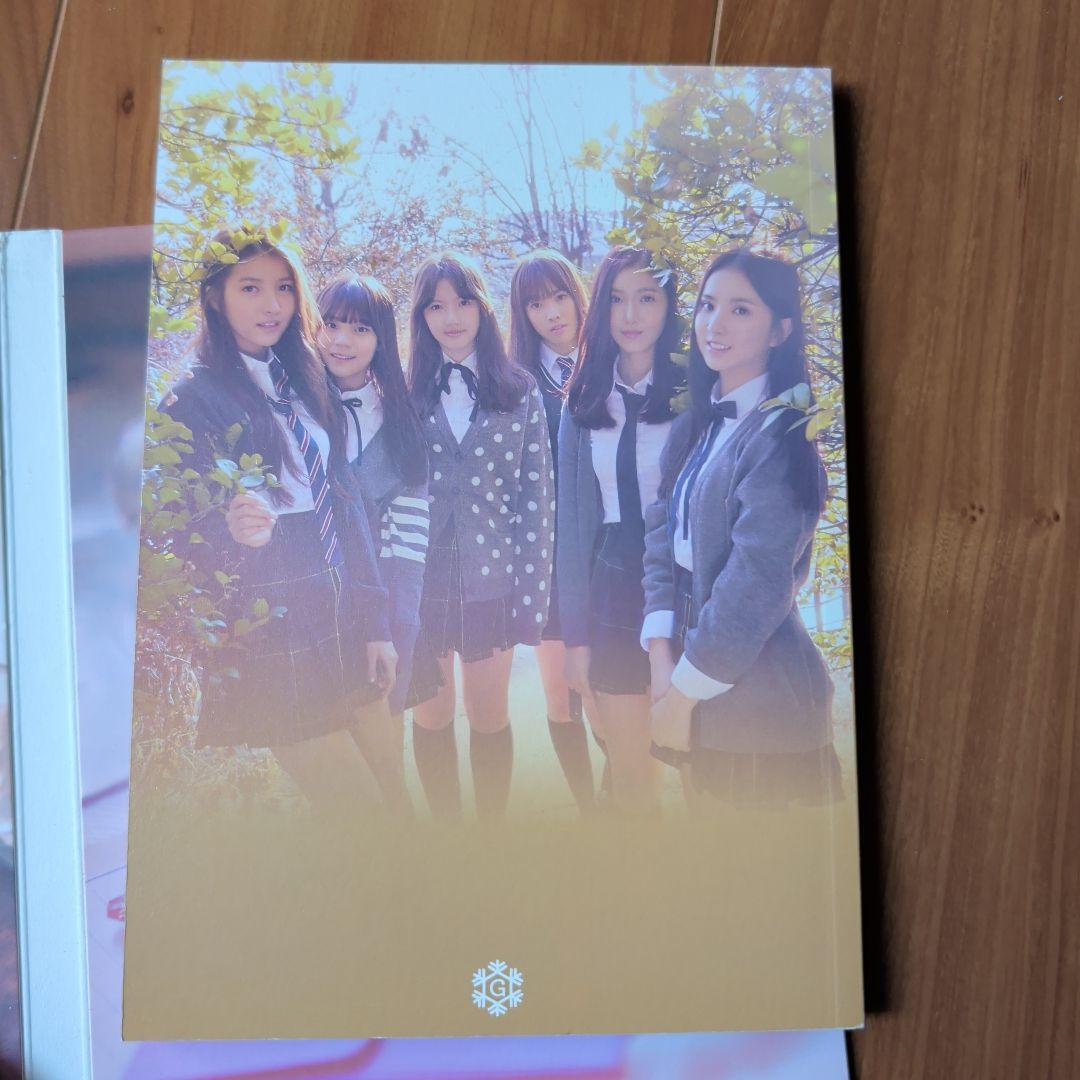 GFRIEND Album 'flake' ヨジャチング Signed