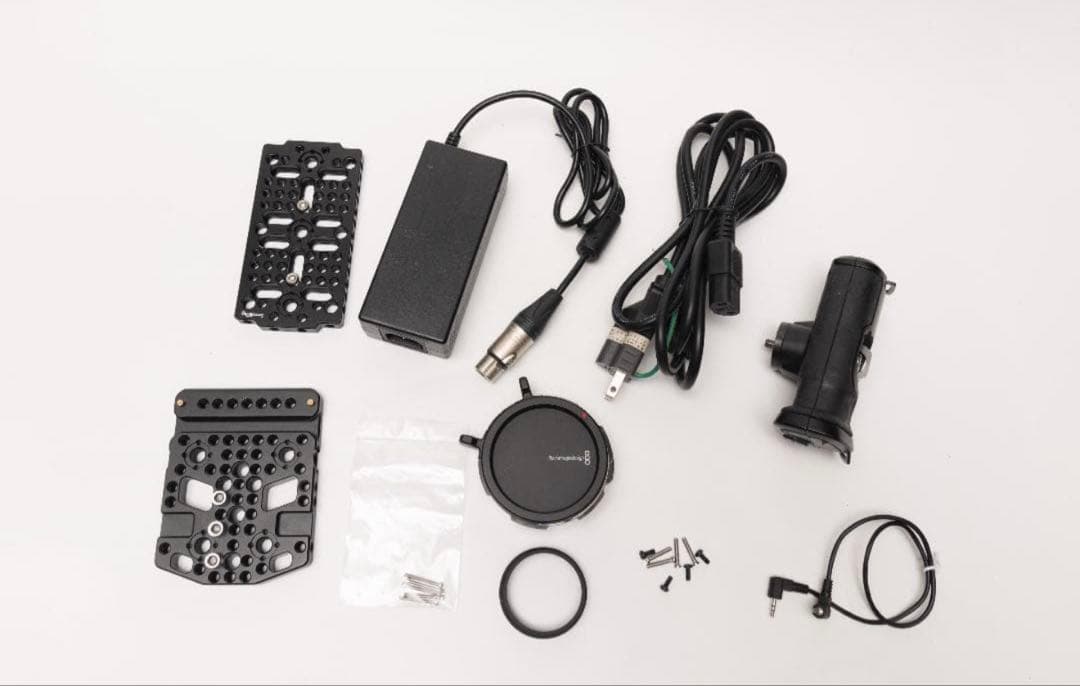 最安値　Blackmagic URSA Mini Pro 12K 本体etc