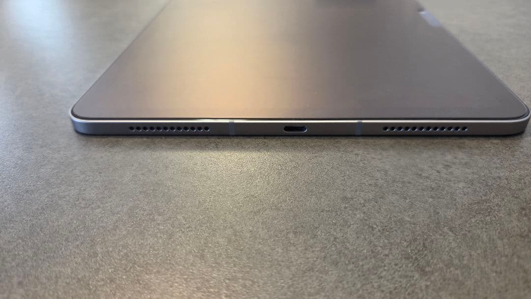 s*y様 Apple iPad AirM2Cellular　Apple penc