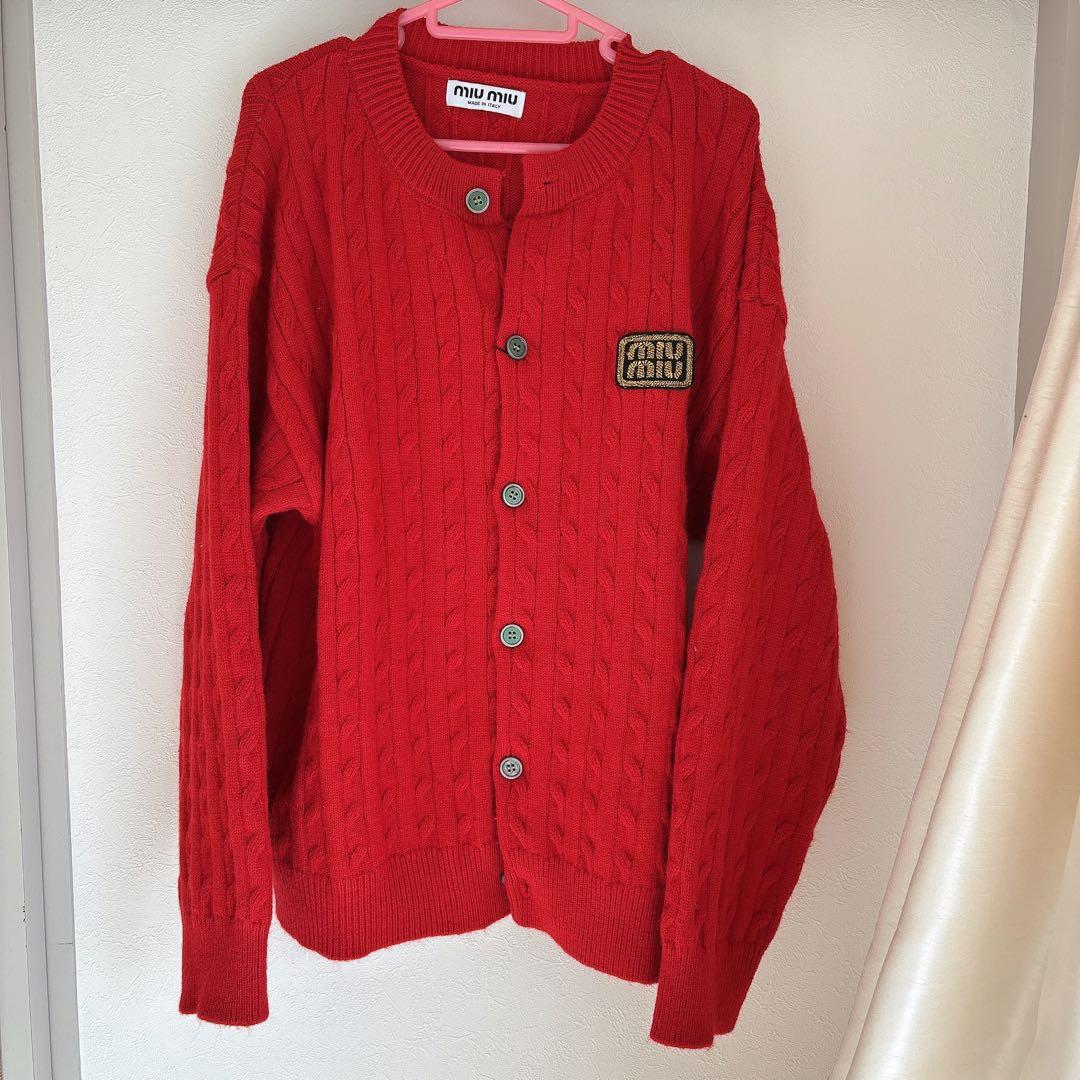 MIU MIU ニット　カーディガン　レッド
