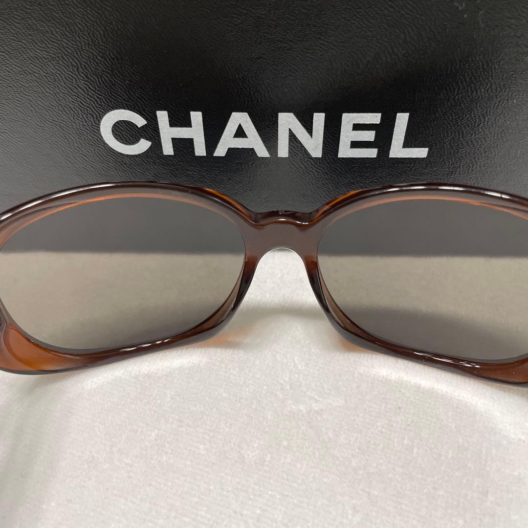 美品 Chanel ブラウンフレーム サングラス5113-A