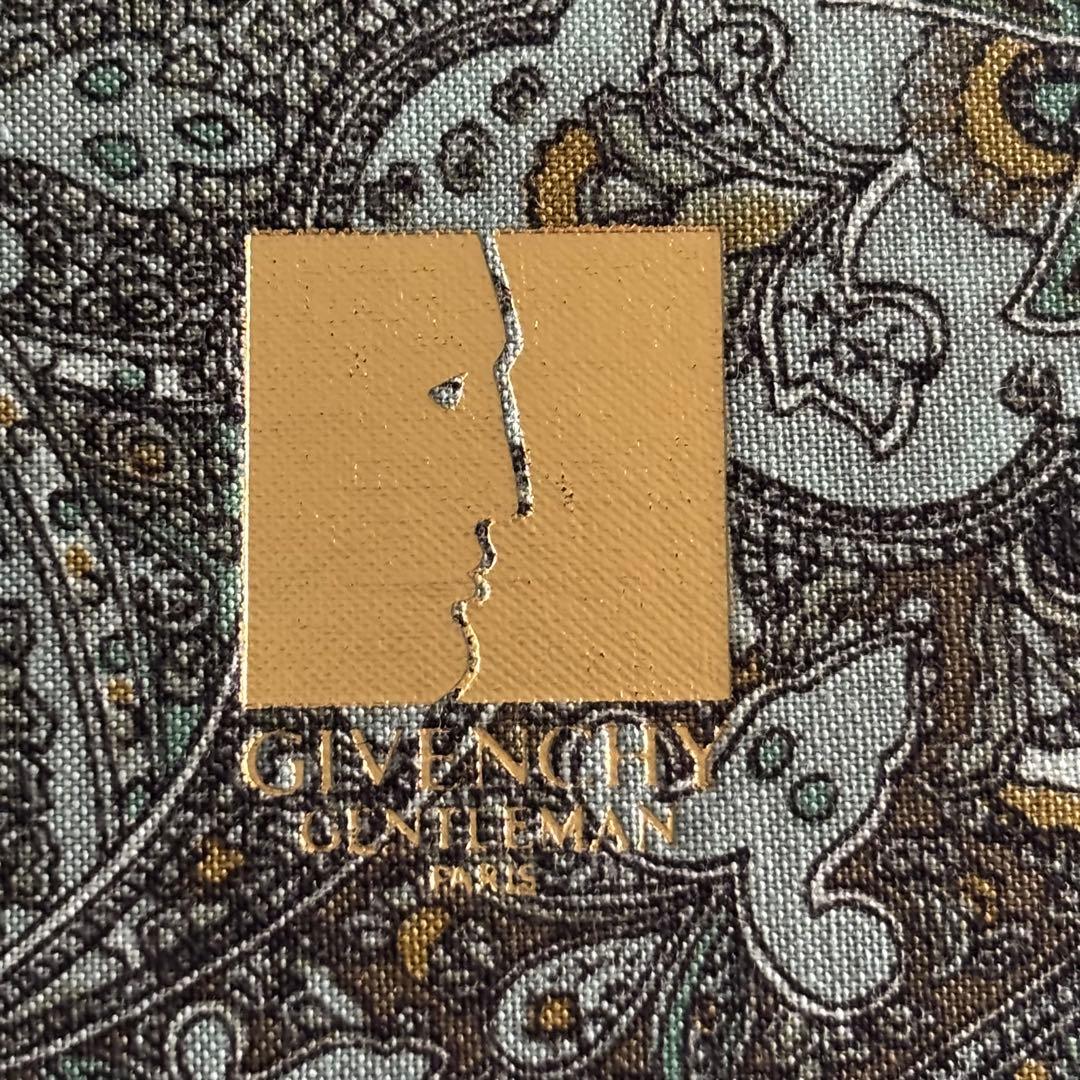 GIVENCHY gentlman ライフノート